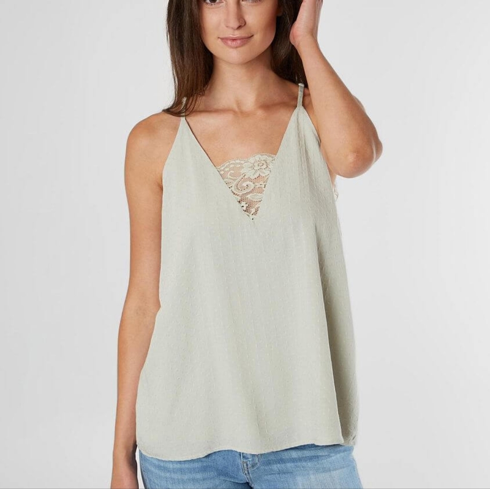 Buckle Daytrip Textured Woven V-Neck Tank Top